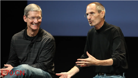 库克不效仿乔布斯，却将苹果打造成4万亿美元巨头